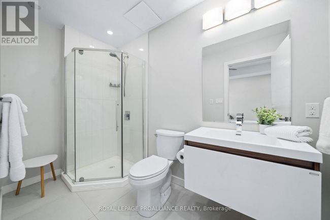 2670 County Road 8 Road, House other with 7 bedrooms, 7 bathrooms and 10 parking in Prince Edward County (North Marysburg Ward) ON | Image 42