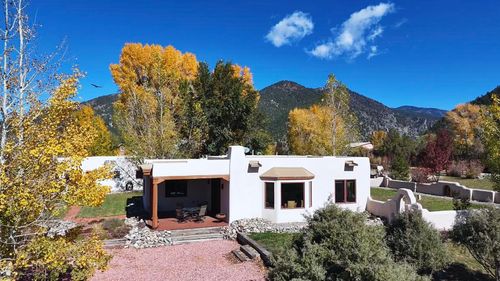 8 Juan Martinez, El Salto, NM, 87514-008 | Card Image