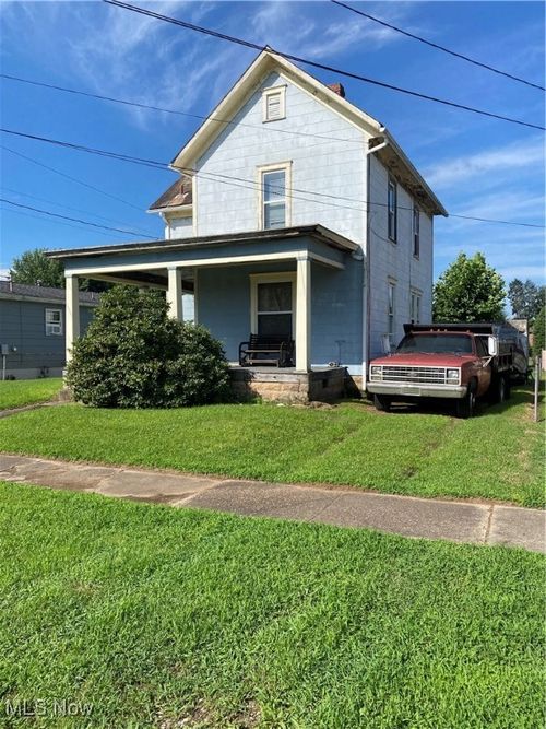 424 Poplar Ave, Williamstown, WV, 26187-1034 | Card Image