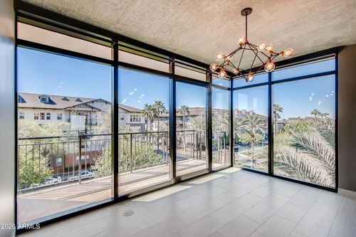 408-100 W Portland St, Phoenix, AZ, 85003-1674 | Card Image