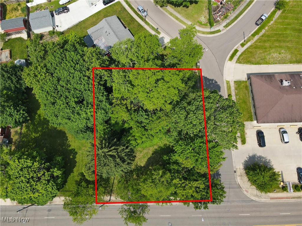 Land in Akron 5