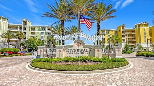 301-3 Riverwalk Dr, NEW SMYRNA BEACH, FL, 32169-0010 | Card Image