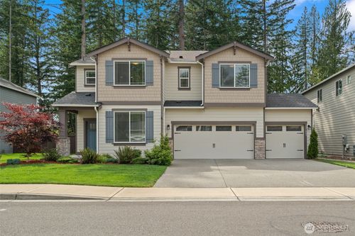 17602 Crossing Dr E, Puyallup, WA, 98374-9811 | Card Image