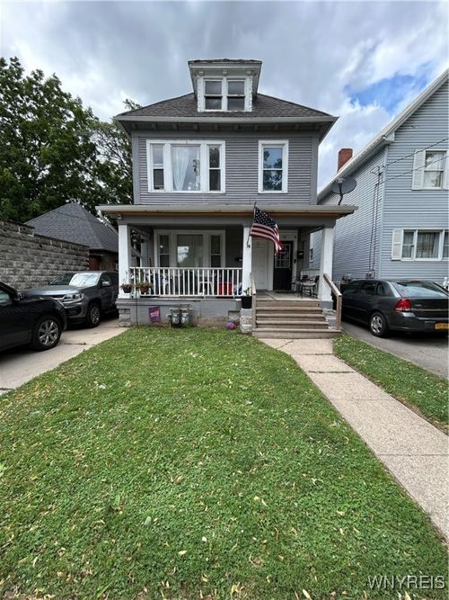 18 Kamper Ave, Buffalo, NY, 14210-2315 | Card Image