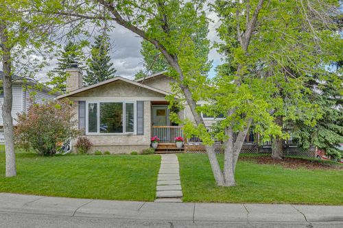 12019 Canfield Green Sw, Calgary, AB, T2W1V3 | Card Image