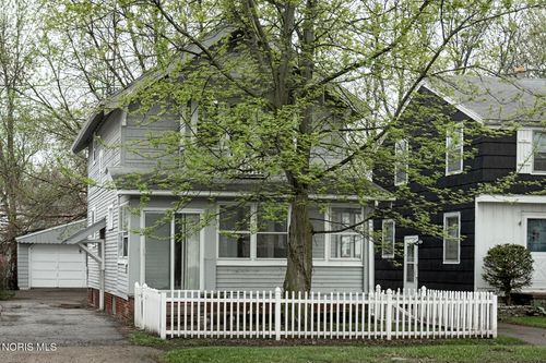 4211 Jackman Rd, Toledo, OH, 43612-1525 | Card Image