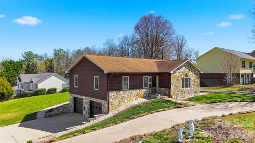 4716 Bert Huffman Dr, Granite Falls, NC, 28630-8546 | Card Image