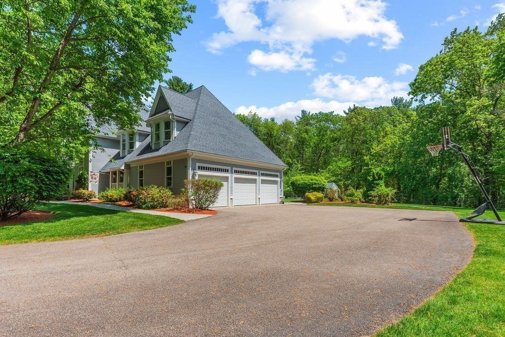 Residential in Foxboro 4