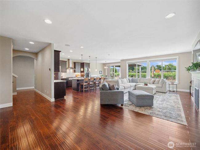 3420 Mchugh Pl, House other with 4 bedrooms, 3 bathrooms and 12 parking in Enumclaw WA | Image 5