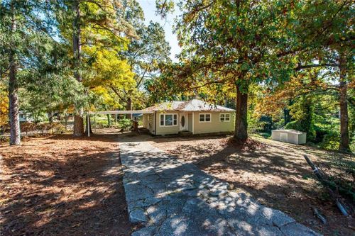 6055 Blackhawk Trail Se, Mableton, GA, 30126 | Card Image