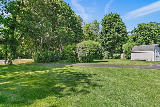 5 Hawthorne Rd, House other with 4 bedrooms, 3 bathrooms and 2 parking in Barrington IL | Image 31