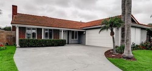 20621 Elizabeth Ln, Huntington Beach, CA, 92646 | Card Image
