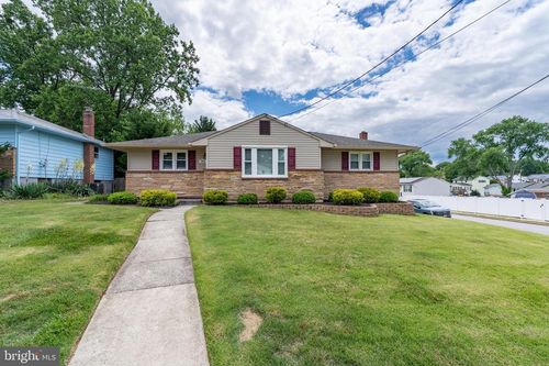 906 Rosedale Ave, GLEN BURNIE, MD, 21061-1941 | Card Image