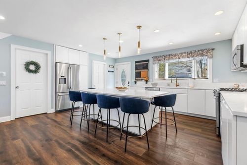 2-87 Alpine Pl, Franklin, MA, 02038-1716 | Card Image