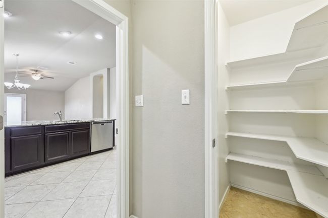 300 Wincliff Dr, House other with 3 bedrooms, 2 bathrooms and 4 parking in Buda TX | Image 27
