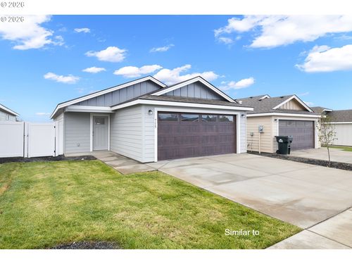895 Tinley St, Stanfield, OR, 97875-4664 | Card Image