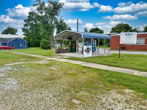 300 Front St, Xenia, IL, 62899 | Card Image