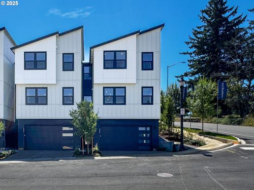 3998 Nw 64th Ave, Camas, WA, 98607-8061 | Card Image