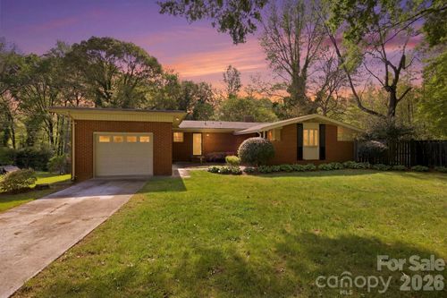 101 Spruce Dr, Salisbury, NC, 28147-9165 | Card Image