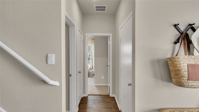 457 Sandringham Loop, House other with 4 bedrooms, 3 bathrooms and 2 parking in Uhland TX | Image 5