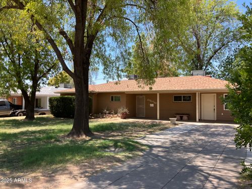 6750 N 11th Pl, Phoenix, AZ, 85014-1024 | Card Image