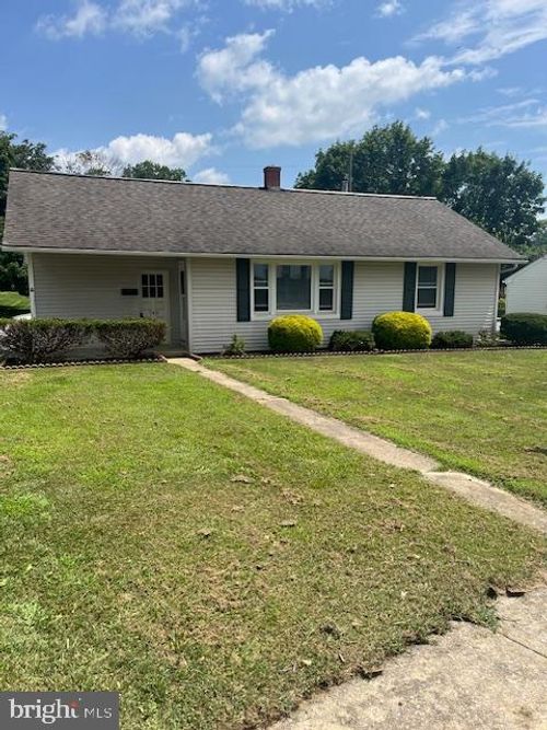 740 S Railroad St, PALMYRA, PA, 17078-2454 | Card Image