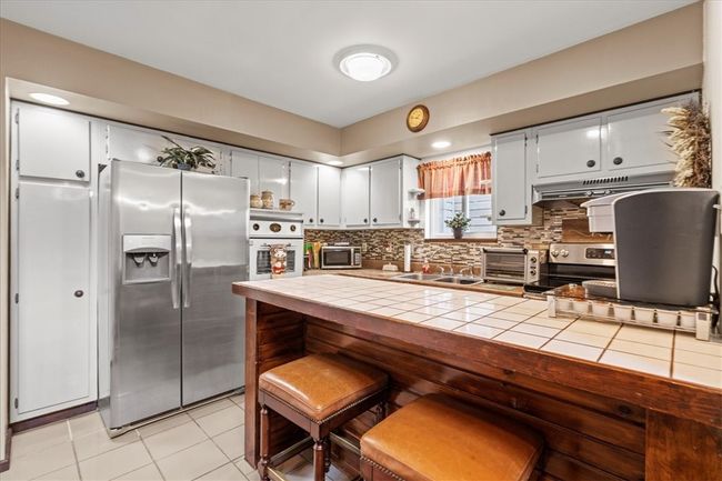 345 Grove St, House other with 3 bedrooms, 2 bathrooms and null parking in Mc Kees Rocks PA | Image 8