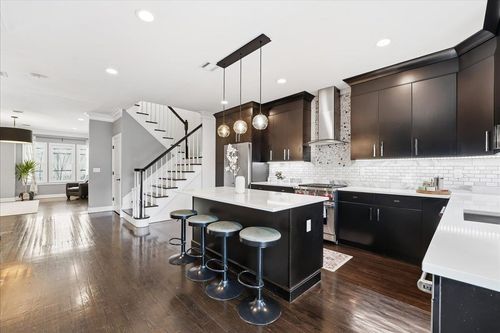 2-397 3rd St, Jersey City, NJ, 07302-2221 | Card Image