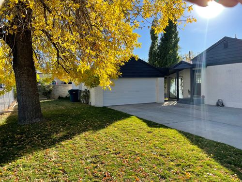 112 E 8680 S, Sandy, UT, 84070-1516 | Card Image