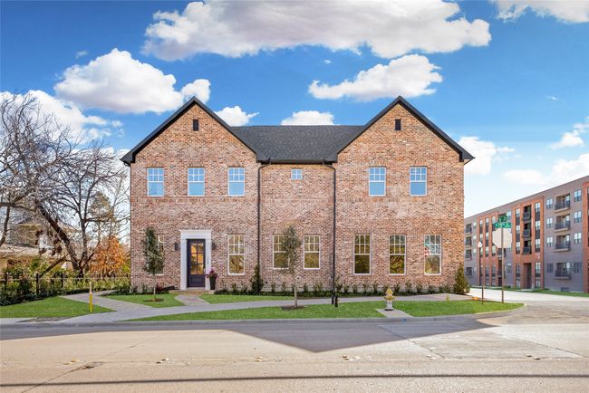 1432 N Ave, Townhouse with 3 bedrooms, 3 bathrooms and null parking in Plano TX | Image 26