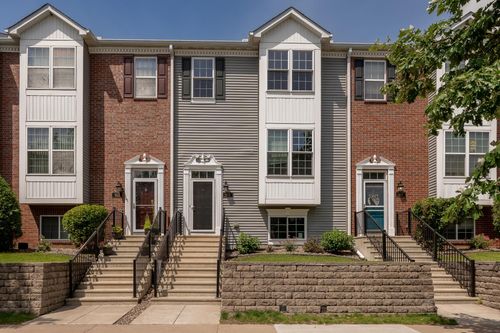 615 Village Pkwy, Circle Pines, MN, 55014-5001 | Card Image