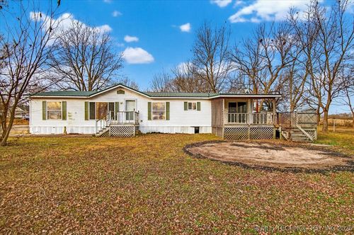 124 W Lucille Ave, Nowata, OK, 74048-2135 | Card Image