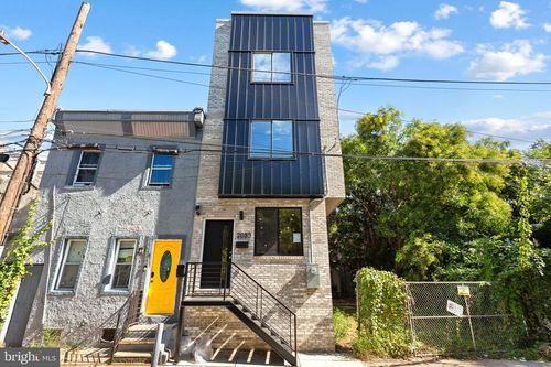 2053 N Orkney Street, PHILADELPHIA, PA, 19122 | Card Image