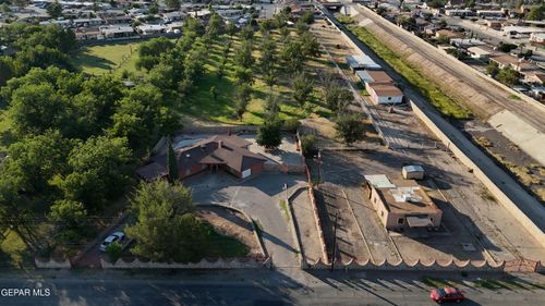 875 Le Barron Rd, El Paso, TX, 79907-3301 | Card Image
