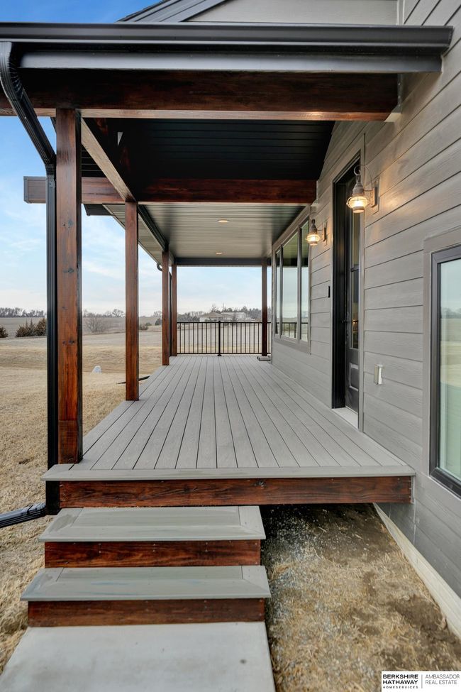 1015 E Rd, House other with 4 bedrooms, 4 bathrooms and 2 parking in Palmyra NE | Image 8
