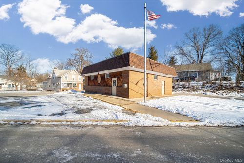 One Maple Ave, Monroe, NY, 10950-3505 | Card Image