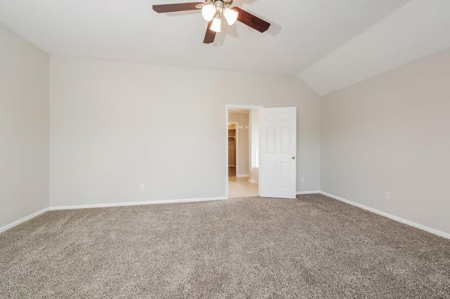 8319 Loetsch Ridge Way, House other with 4 bedrooms, 3 bathrooms and 2 parking in Spring TX | Image 11