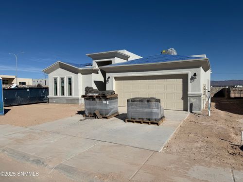 7944 San Eduardo St, Las Cruces, NM, 88012-8090 | Card Image