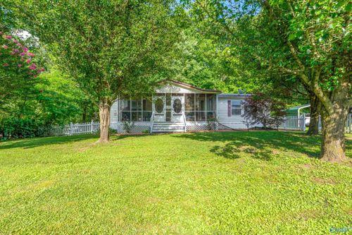 132 First St N, Sylvania, AL, 35988-2447 | Card Image