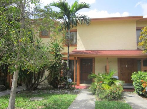 7743-7743 Balboa St, Sunrise, FL, 33351-6309 | Card Image