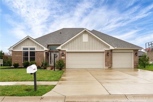 6794 Sun Ridge Way, Waynesville, OH, 45068-8368 | Card Image