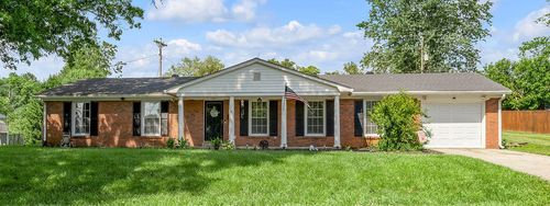 204 Tecumseh Trl, Frankfort, KY, 40601 | Card Image