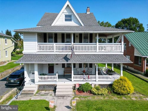 302 Main St, MOHRSVILLE, PA, 19541-8840 | Card Image