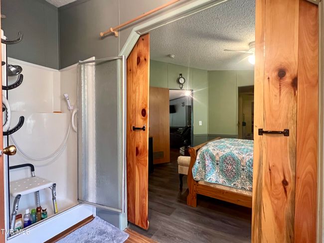 861 Hickory Tree Rd, House other with 3 bedrooms, 2 bathrooms and null parking in Bristol TN | Image 21