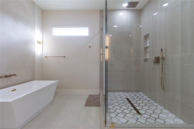 1808 W Erna Dr, House other with 4 bedrooms, 3 bathrooms and null parking in TAMPA FL | Image 57