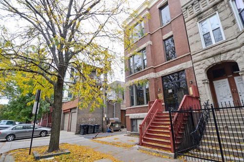 3-1545 N Claremont Ave, Chicago, IL, 60622-1762 | Card Image