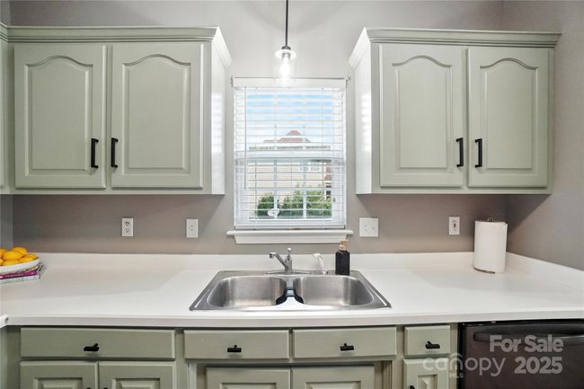 2105 Pinnacle View Dr, House other with 3 bedrooms, 3 bathrooms and null parking in Kings Mountain NC | Image 13