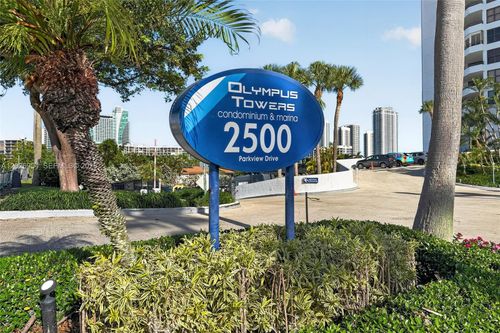 1717-2500 Parkview Dr, Hallandale Beach, FL, 33009 | Card Image