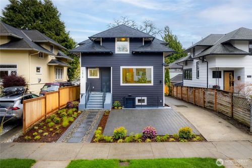 1616 21st Avenue, Seattle, WA, 98122 | Card Image