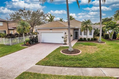 7905 Summer Lake Ct, FORT MYERS, FL, 33907-1819 | Card Image